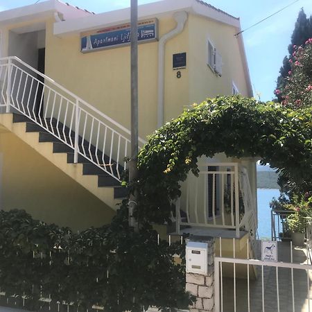 Apartments Ljiljana Клек Екстер'єр фото