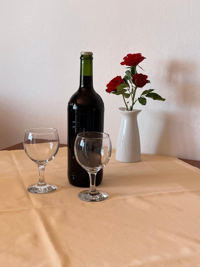 Apartments Ljiljana Клек Екстер'єр фото