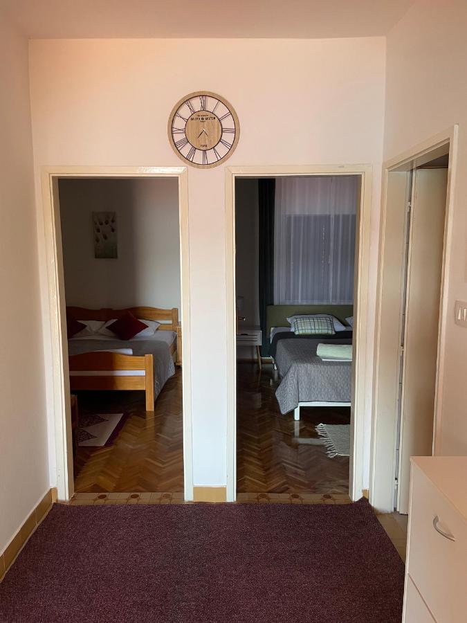 Apartments Ljiljana Клек Екстер'єр фото