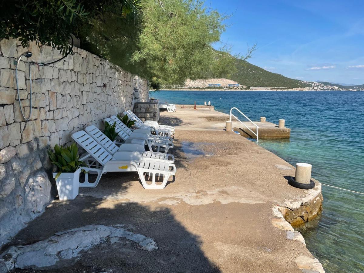 Apartments Ljiljana Клек Екстер'єр фото