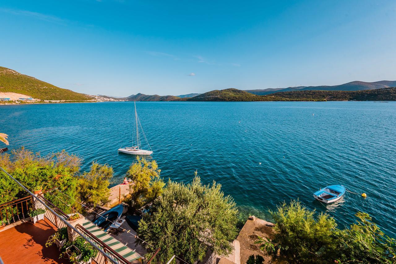 Apartments Ljiljana Клек Екстер'єр фото