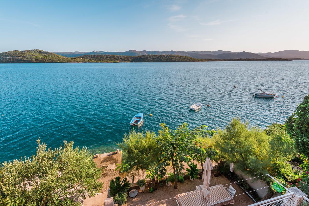 Apartments Ljiljana Клек Екстер'єр фото